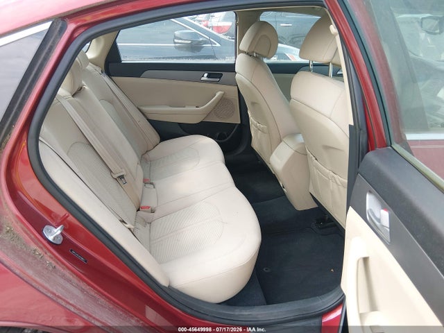2016 Hyundai SONATA SE — фото 8