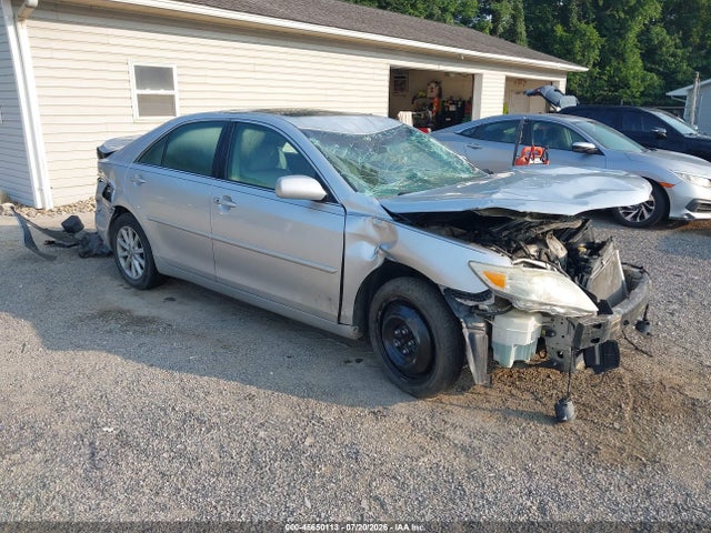 2010 TOYOTA CAMRY XLE