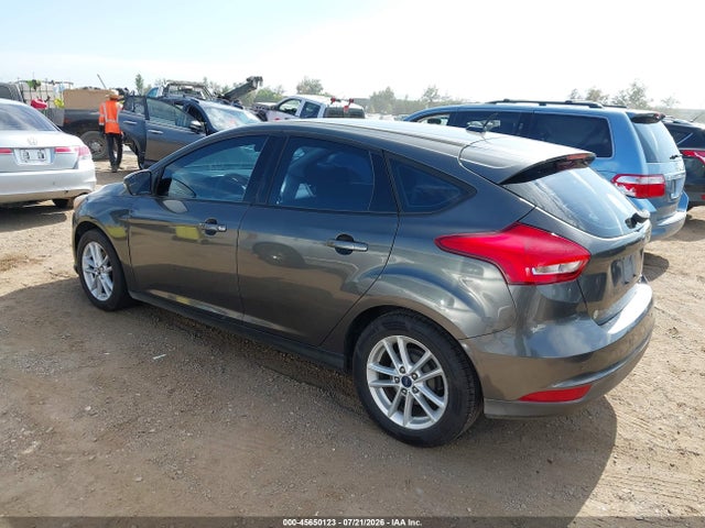 صورة 3 لـ 2015 FORD FOCUS SE