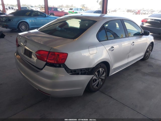 2012 Volkswagen JETTA 2.0L S 照片 4