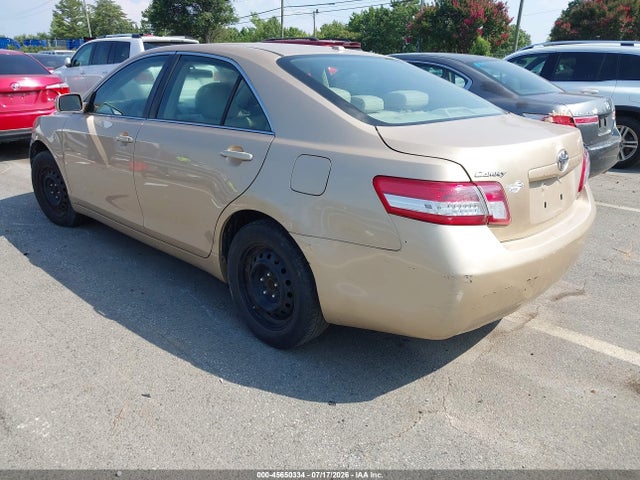 صورة 3 لـ 2010 Toyota CAMRY LE