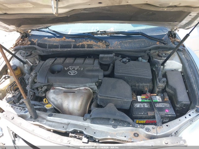2010 Toyota CAMRY LE photo 10