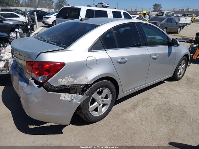 2016 Chevrolet CRUZE LIMITED 1LT AUTO — фото 4