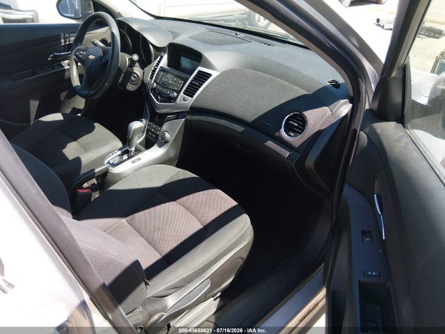 2016 Chevrolet CRUZE LIMITED 1LT AUTO — фото 5