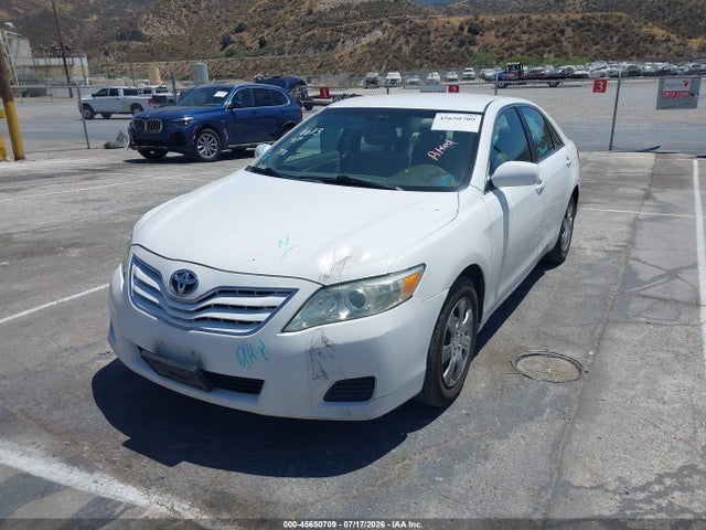 صورة 2 لـ 2011 Toyota CAMRY LE V6
