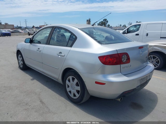 صورة 3 لـ 2006 Mazda MAZDA3 I