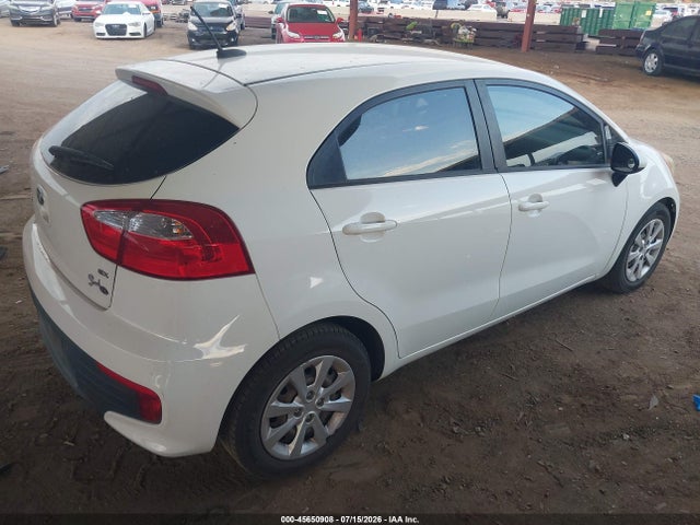 صورة 4 لـ 2016 KIA RIO EX