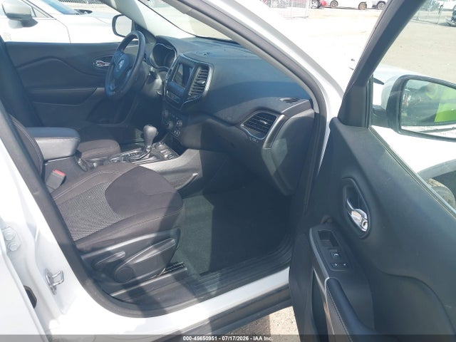 2019 JEEP CHEROKEE LATITUDE 4X4 5