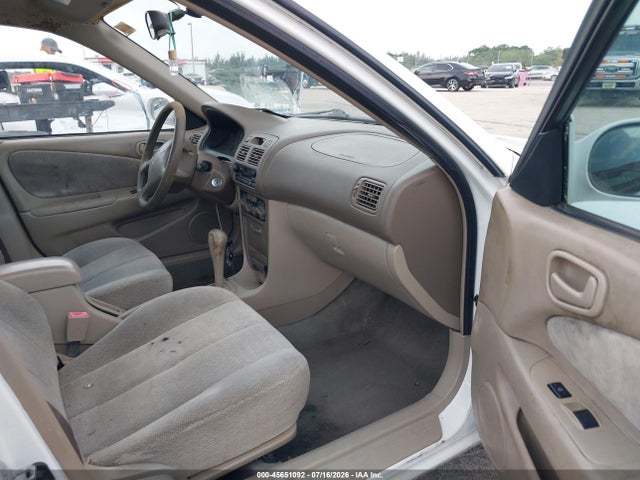 2002 Toyota COROLLA LE photo 5