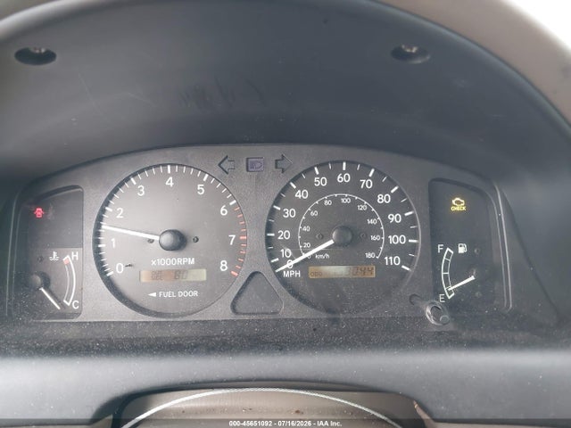 2002 Toyota COROLLA LE photo 7