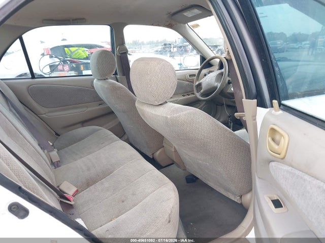 2002 Toyota COROLLA LE photo 8
