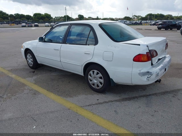 2002 Toyota COROLLA LE photo 3