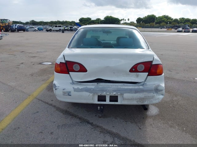 2002 Toyota COROLLA LE photo 6