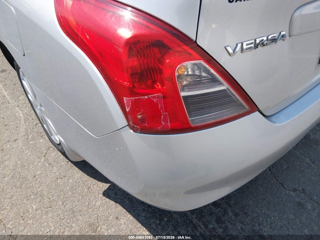 2013 Nissan VERSA 1.6 SV — миниатюра 6