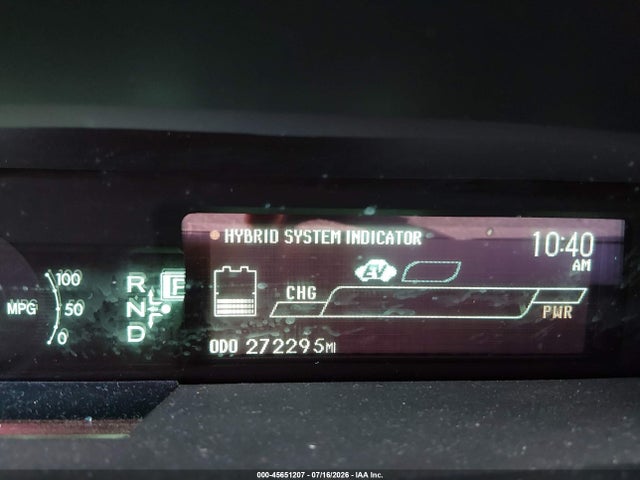 2014 Toyota PRIUS THREE thumbnail 15
