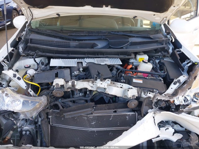 2017 Toyota PRIUS V THREE 照片 10