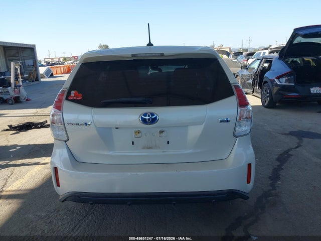 2017 Toyota PRIUS V THREE — миниатюра 17