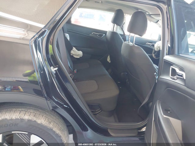 2026 KIA SPORTAGE HYBRID LX 8