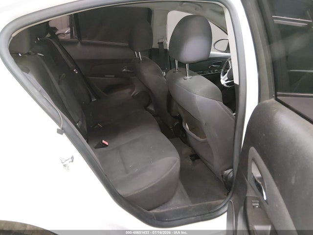 صورة 8 لـ 2012 Chevrolet CRUZE 1LT