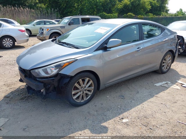 صورة 2 لـ 2016 Hyundai ELANTRA SE