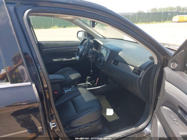 2019 MITSUBISHI OUTLANDER GT 5