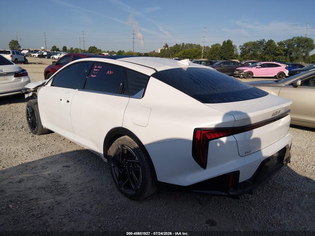 صورة 3 لـ 2025 KIA K4 GT-LINE