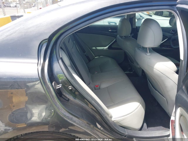 صورة 8 لـ 2007 Lexus IS 250