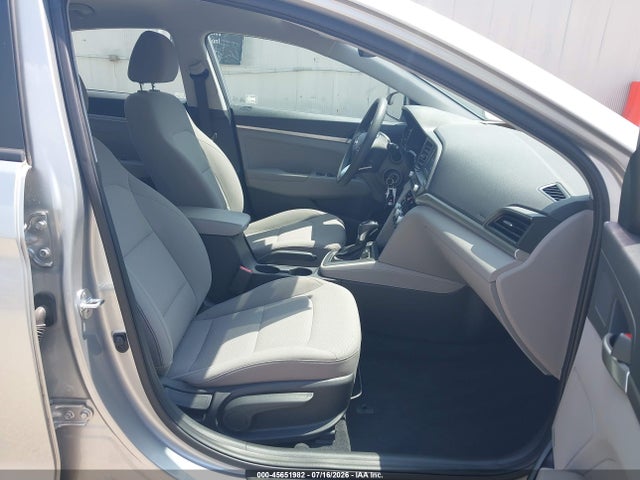 صورة 5 لـ 2020 Hyundai ELANTRA SE