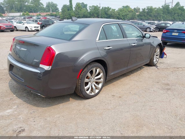 2019 Chrysler 300 LIMITED 照片 4