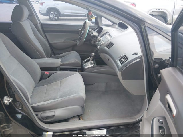 2010 Honda CIVIC LX — фото 5
