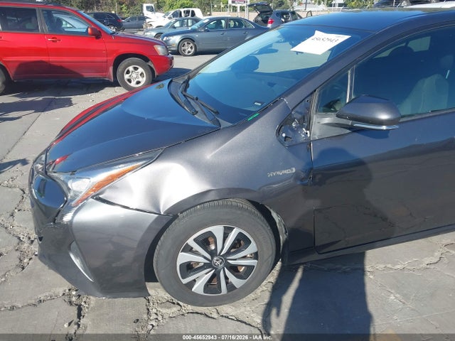 2016 Toyota PRIUS TWO — фото 6