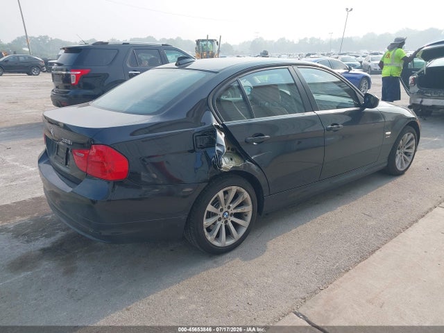 2011 BMW 328I XDRIVE photo 4