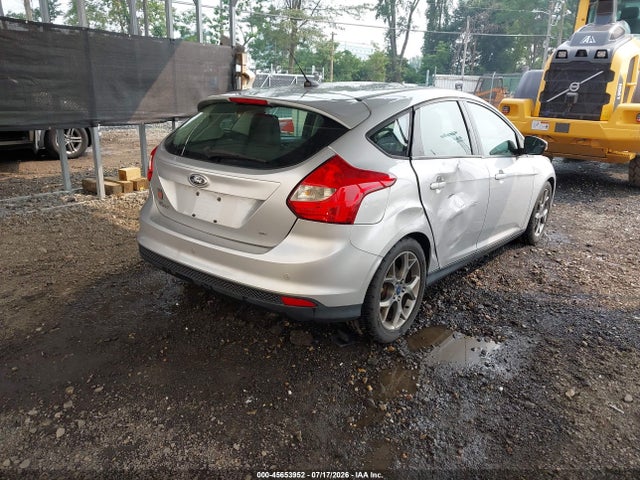 صورة 4 لـ 2014 FORD FOCUS SE