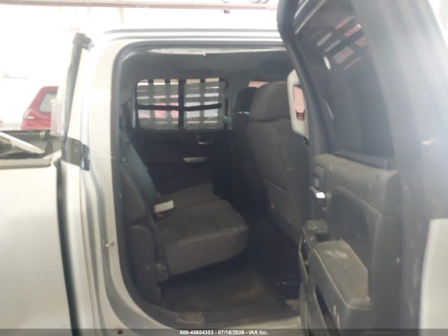 صورة 8 لـ 2016 Chevrolet SILVERADO 1500 1LT
