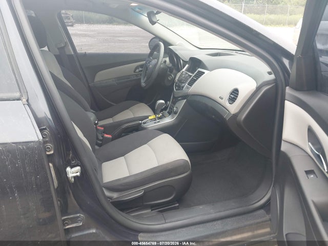 صورة 5 لـ 2014 Chevrolet CRUZE LS AUTO