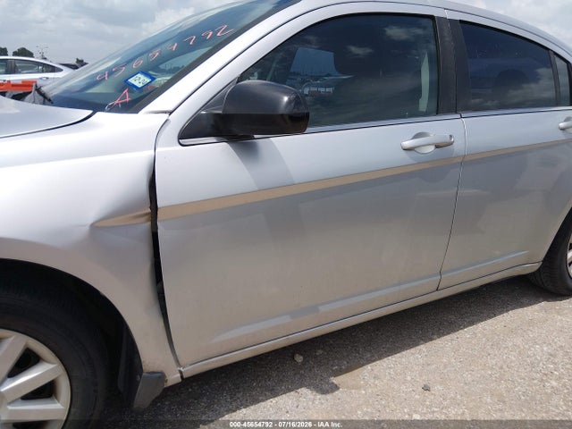 2010 Chrysler SEBRING TOURING — миниатюра 12