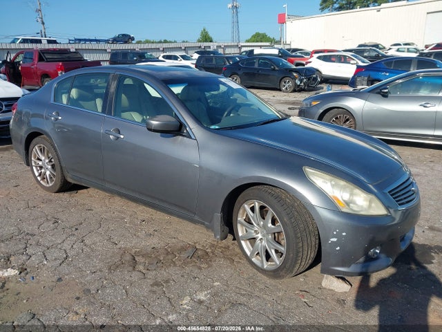 2010 INFINITI G37 JOURNEY