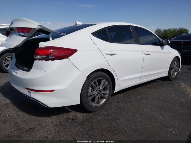 صورة 4 لـ 2018 Hyundai ELANTRA SEL