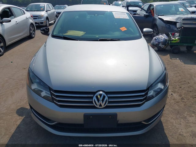 صورة مصغرة 12 لـ 2014 Volkswagen PASSAT 1.8T S