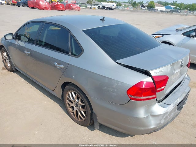 2014 Volkswagen PASSAT 1.8T S 照片 3