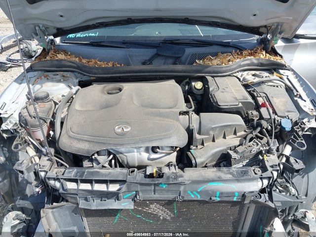 2019 INFINITI QX30 LUXE 10