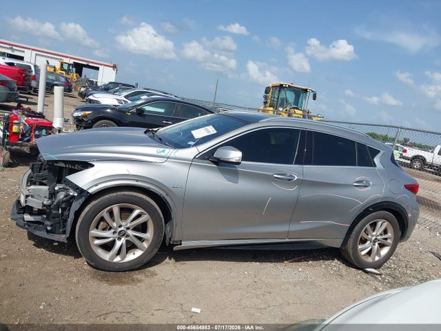 2019 INFINITI QX30 LUXE 15