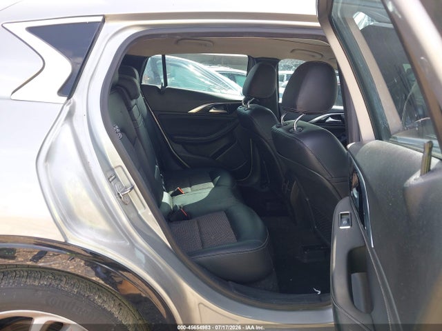 2019 INFINITI QX30 LUXE 8