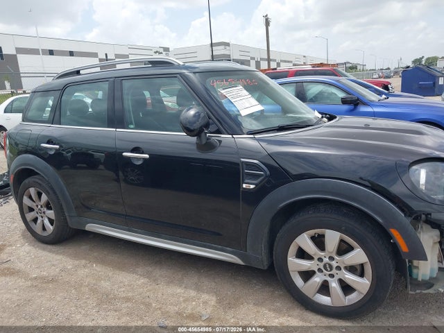 2019 MINI COUNTRYMAN COOPER 13