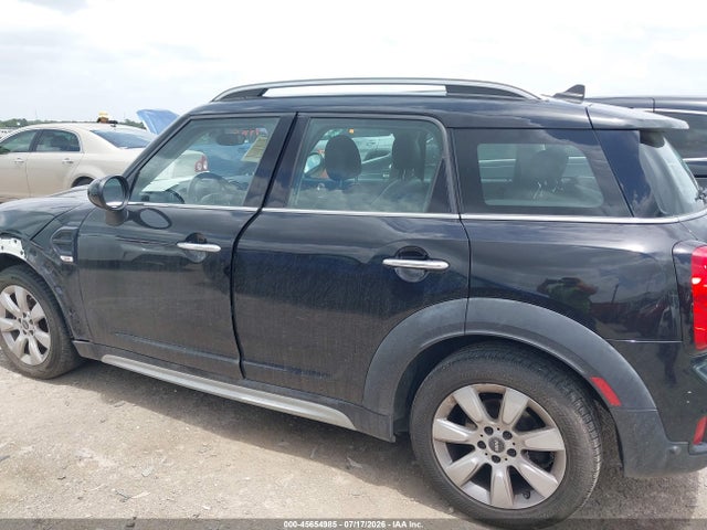 2019 MINI COUNTRYMAN COOPER 14