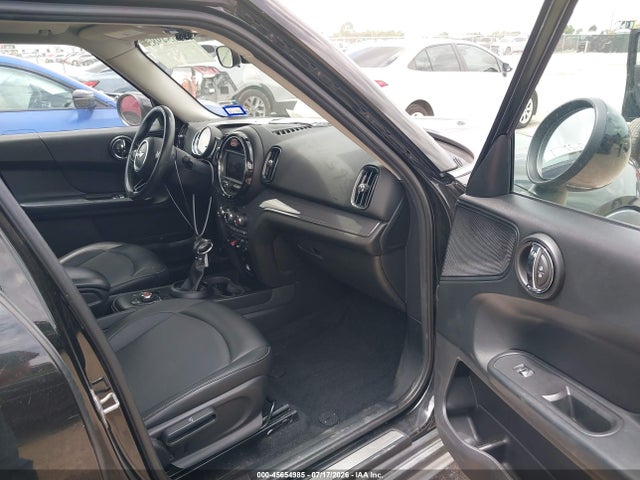 2019 MINI COUNTRYMAN COOPER 5