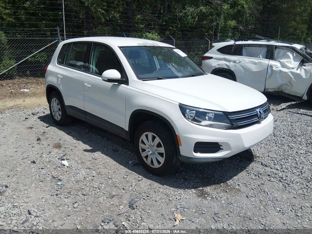 2013 VOLKSWAGEN TIGUAN S