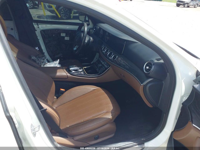 2017 Mercedes-BENZ E 300 — миниатюра 5