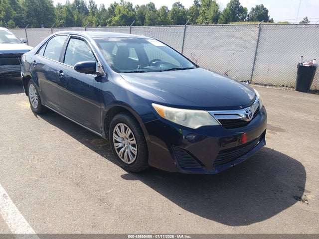 2014 TOYOTA CAMRY LE