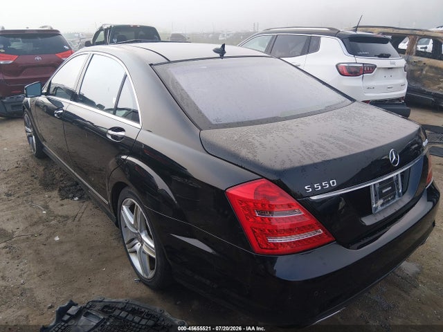 صورة 3 لـ 2013 Mercedes-BENZ S 550 4MATIC